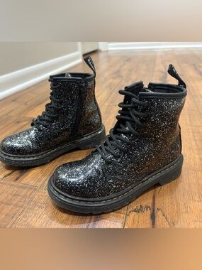 Dr. Martens JUNIOR Girls 13 1460 GLITTER PATENT LEATHER BOOTS Combat Metallic